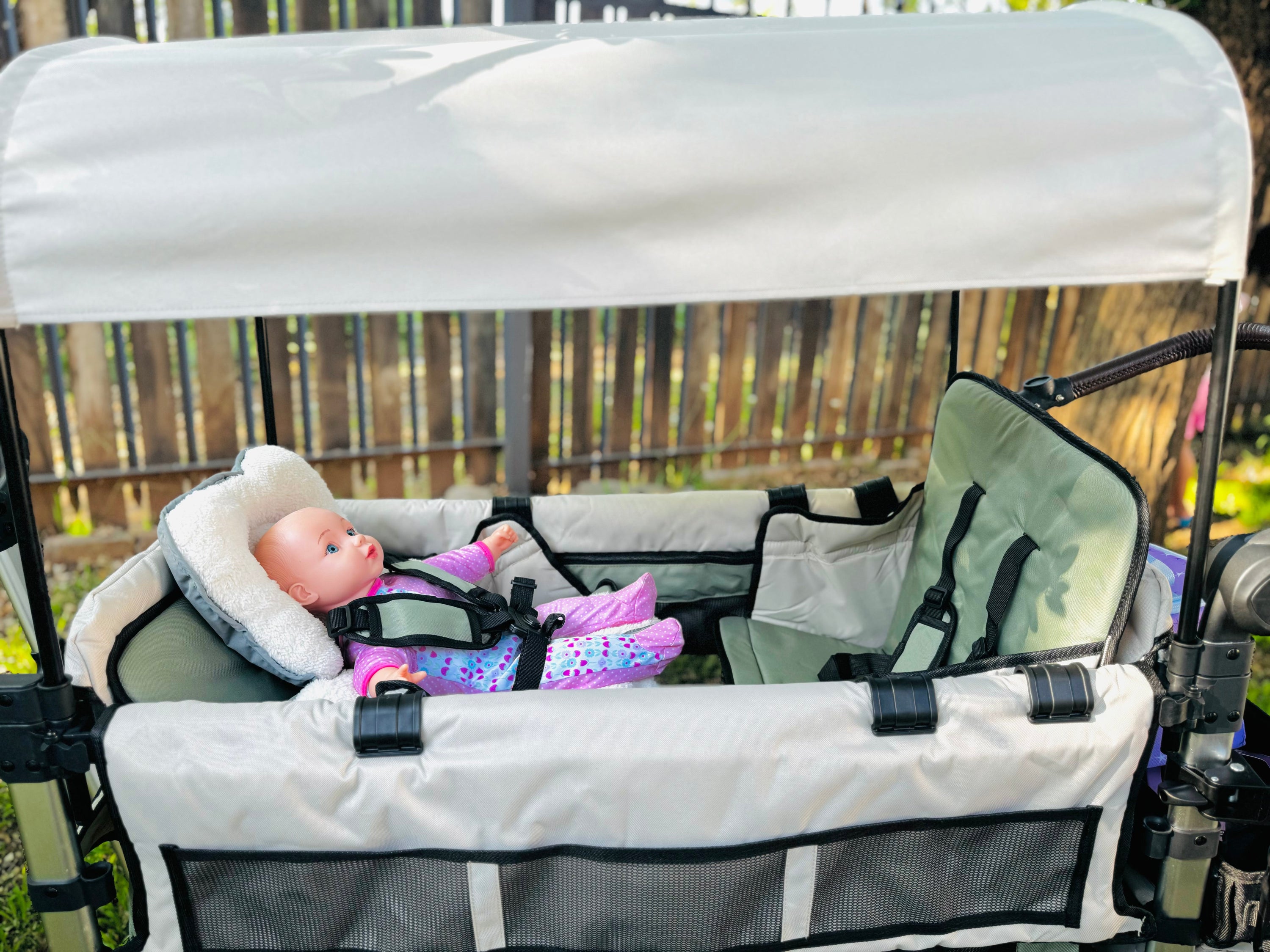 Wonder Wagon Limited Edition stroller wagon — full family-sized configuration